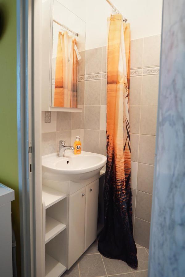 Dia Apartman Pécs Exterior foto